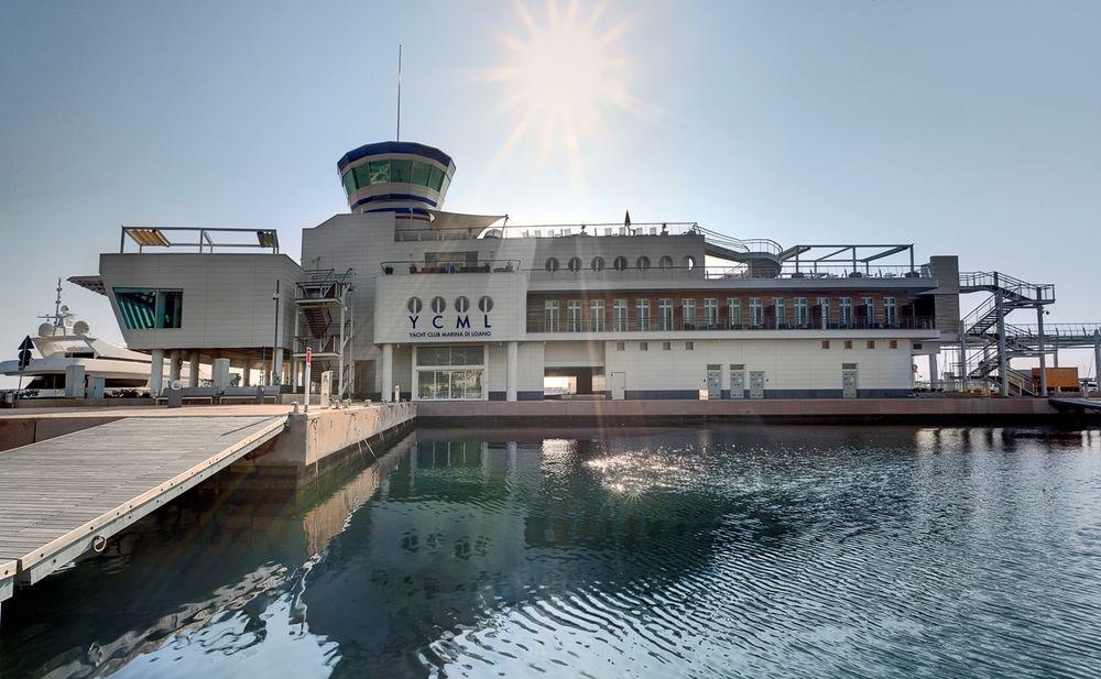 Yacht Club Marina Di Loano Hotel Exterior photo